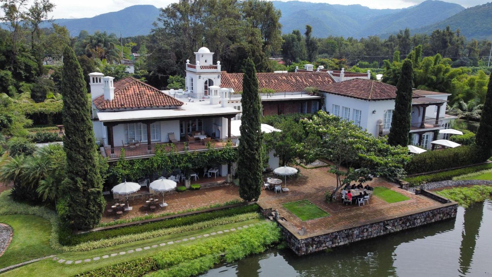 Villa Bokeh Relais & Chateaux Antigua Bagian luar foto